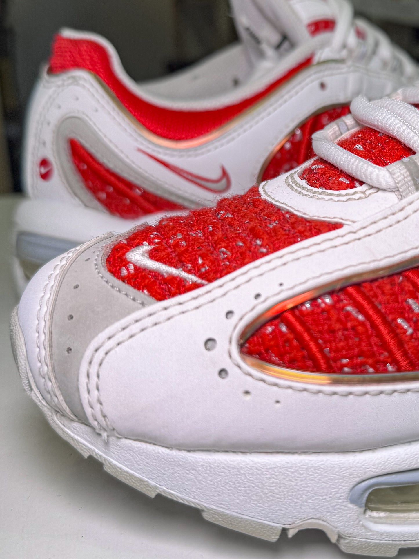 Nike Air Max Tailwind 4 x Supreme ‘University Red’ 2019 - Recondicionado